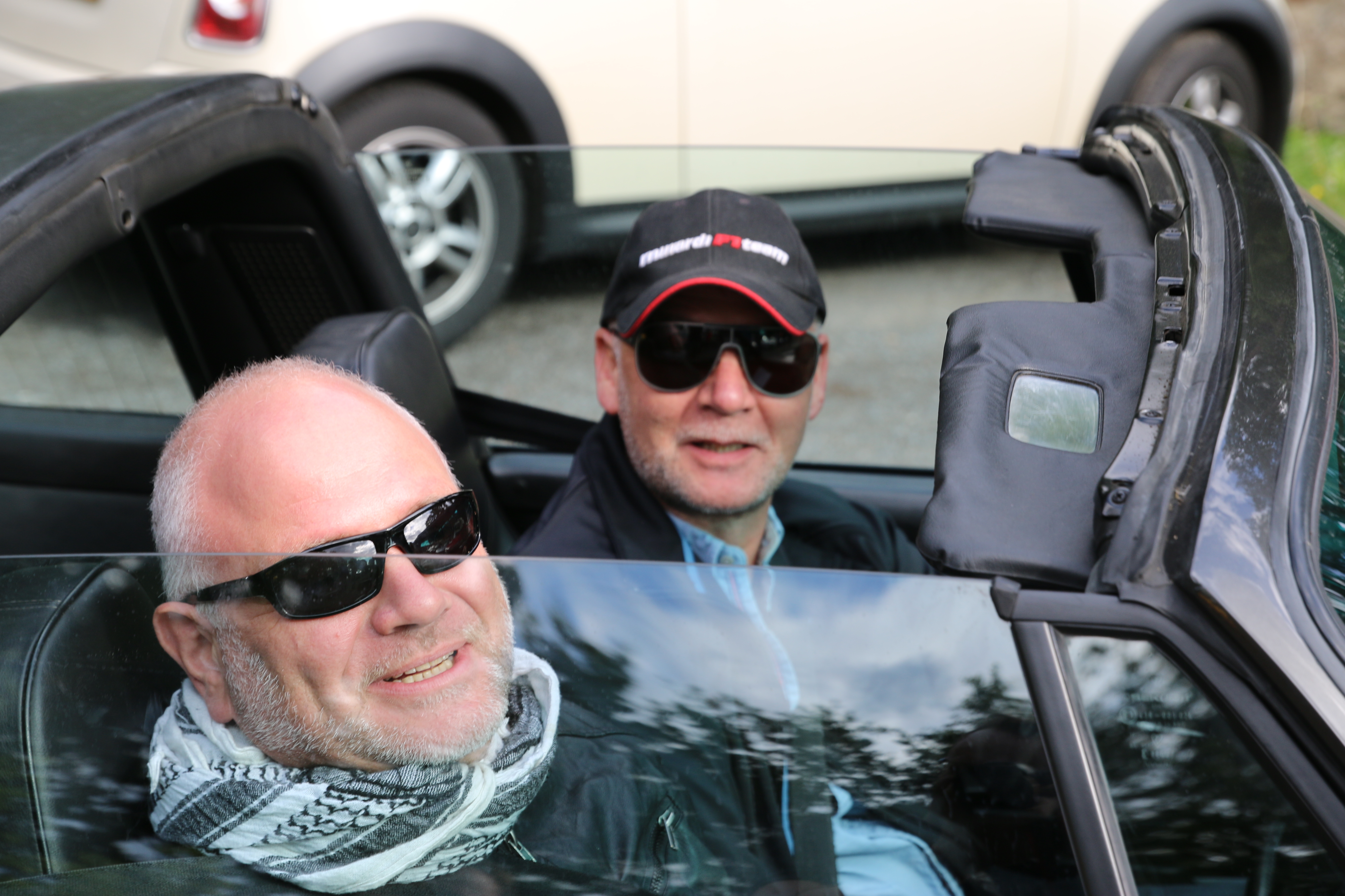 gds-/VMO_Netzwerkrallye: Frank Schulierz and Henning Mallok from gds are well equipped