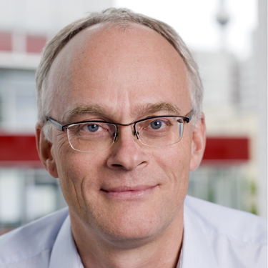 Klaus Fenchel about fast and transparent checking and releasing of documents with the WEB solution ARC-Desk of Ovidius GmbH