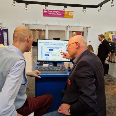 Ludger Bruns erklärt das Digital Product Compliance Concept (DPCC) der gds 