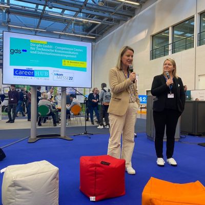 Anne Kudla und Michaela Gorisch stellen die gds im Career Hub vor